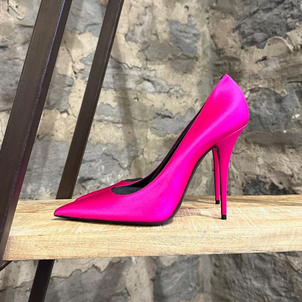Saint Laurent Hot Pink Satin Marylin 110 Pumps - Picture 5 of 11